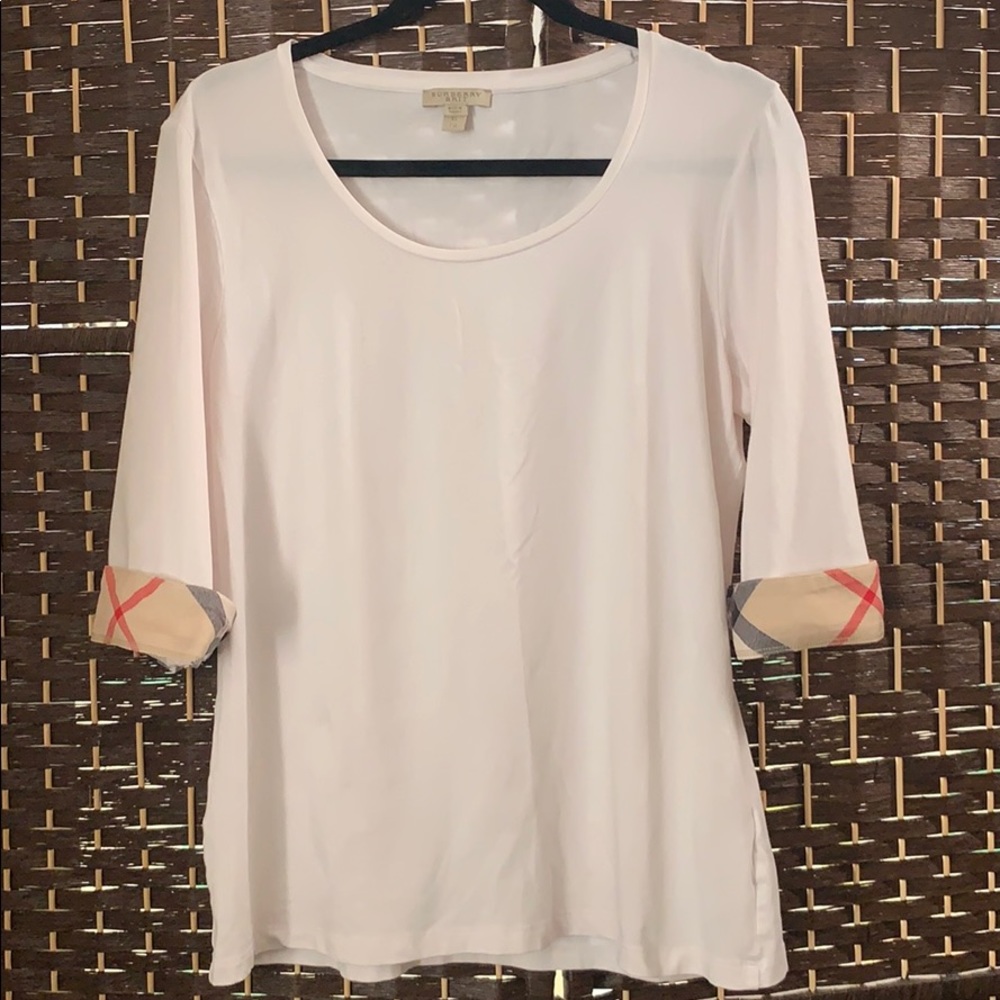 Burberry White Short Sleeve Tee with Check Cuffs. Best for M, L, fitted on XL